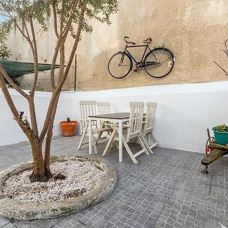 Spacious Apartment With Terrace At Graca Lisboa Exterior foto
