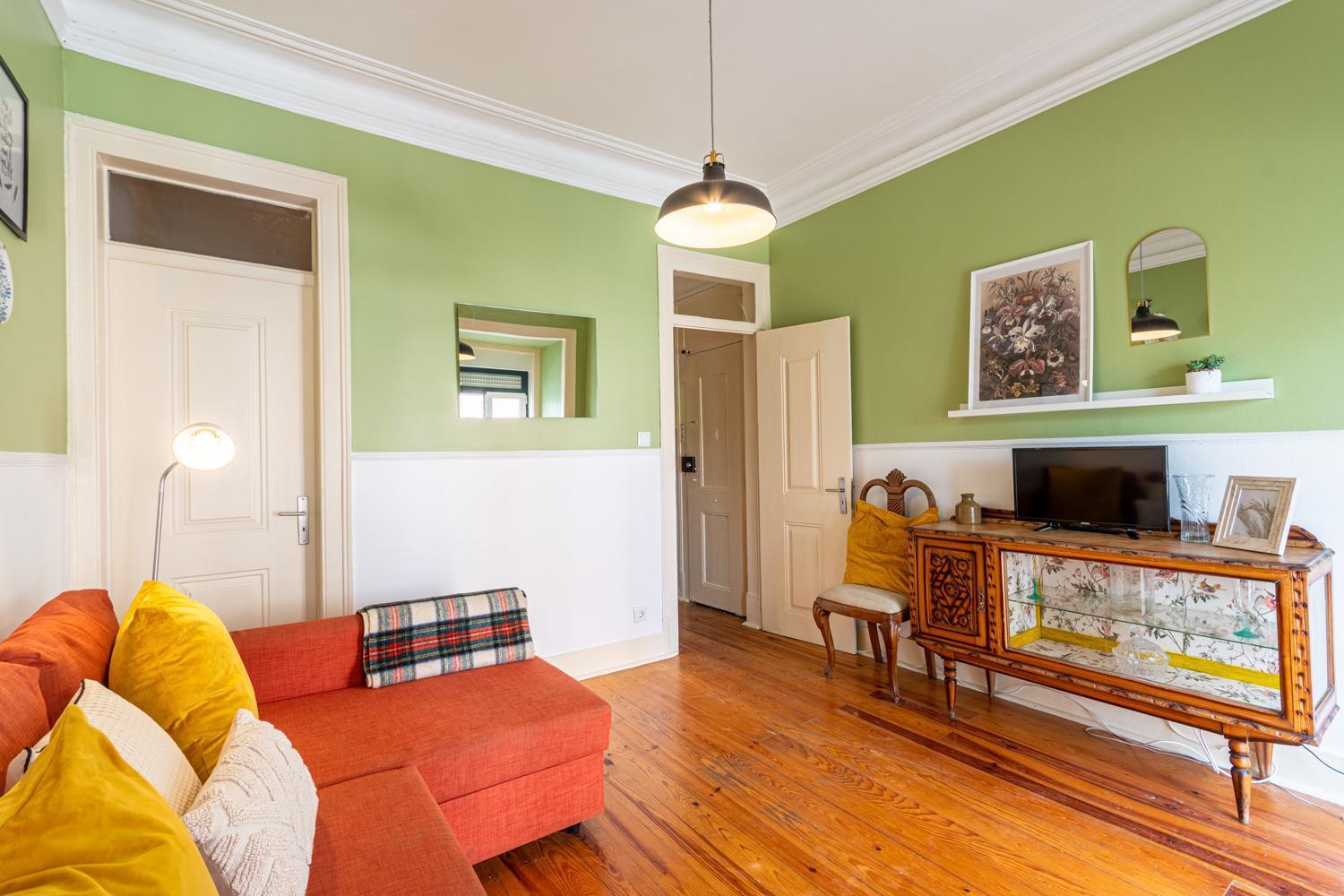 Spacious With Terrace At Graca Apartment *